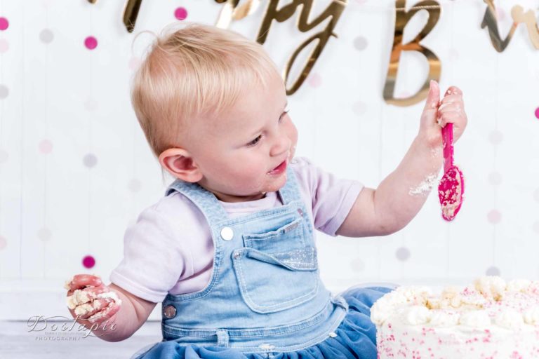 cakesmash kuchenmatsch shooting kinderfotos kinderfotograf fotograf nürnberg fürth erlangen zirndorf cake smash